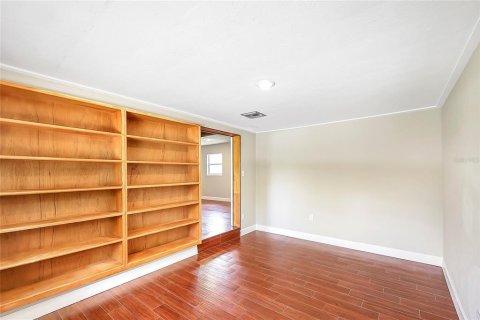 House in Apopka, Florida 3 bedrooms, 123.19 sq.m. № 1785903 - photo 8