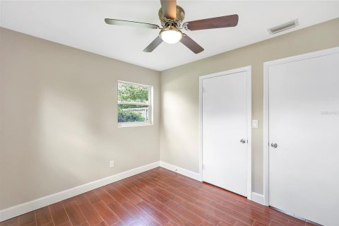 House in Apopka, Florida 3 bedrooms, 123.19 sq.m. № 1785903 - photo 17