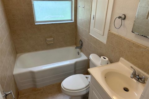 House in Winter Park, Florida 3 bedrooms, 109.25 sq.m. № 1800283 - photo 9