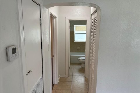 House in Winter Park, Florida 3 bedrooms, 109.25 sq.m. № 1800283 - photo 6