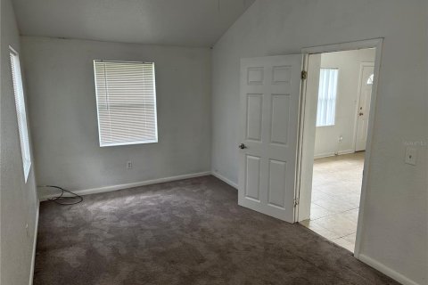 House in Winter Park, Florida 3 bedrooms, 109.25 sq.m. № 1800283 - photo 17