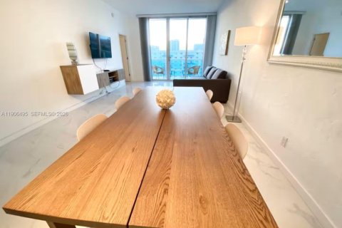 Condo in Sunny Isles Beach, Florida, 1 bedroom № 2082016 - photo 7