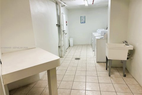 Condo in Sunny Isles Beach, Florida, 1 bedroom № 2082016 - photo 30