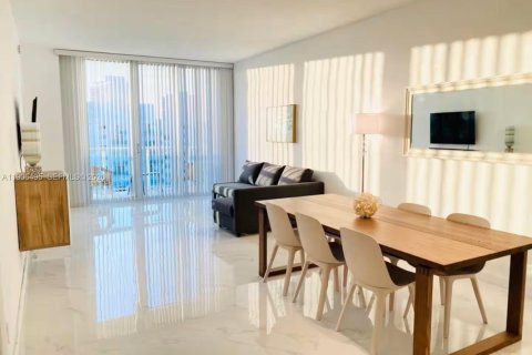 Condo in Sunny Isles Beach, Florida, 1 bedroom № 2082016 - photo 6