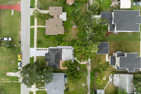 Casa en venta en Tampa, Florida, 3 dormitorios, 100.33 m2 № 1902517 - foto 10