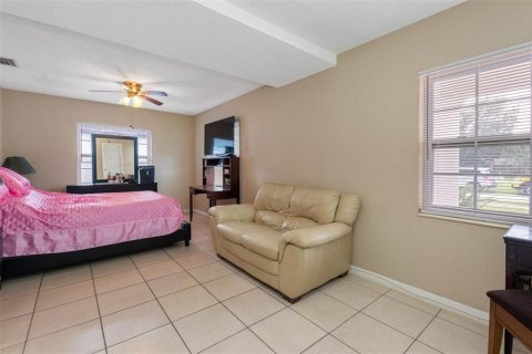 Casa en venta en Tampa, Florida, 3 dormitorios, 100.33 m2 № 1902517 - foto 27
