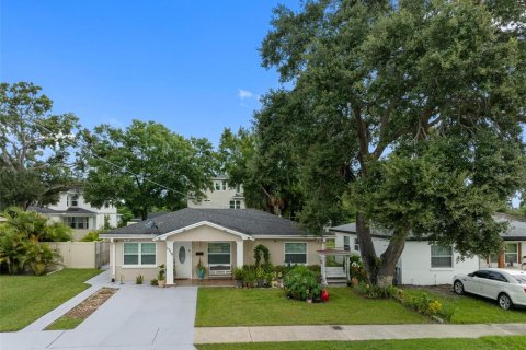 Casa en venta en Tampa, Florida, 3 dormitorios, 100.33 m2 № 1902517 - foto 4