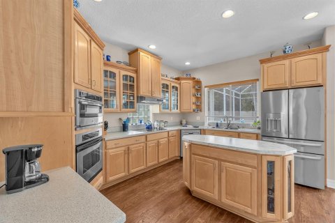 House in Riverview, Florida 4 bedrooms, 332.59 sq.m. № 2230754 - photo 16