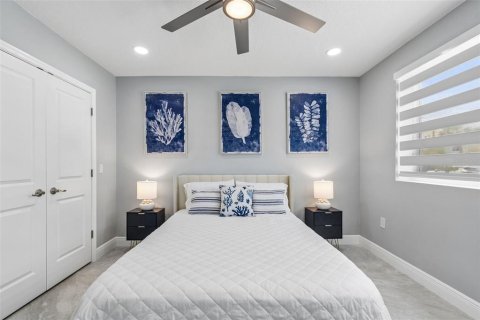 Casa en venta en Clearwater, Florida, 5 dormitorios, 276.48 m2 № 2233503 - foto 28