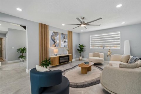 Casa en venta en Clearwater, Florida, 5 dormitorios, 276.48 m2 № 2233503 - foto 13