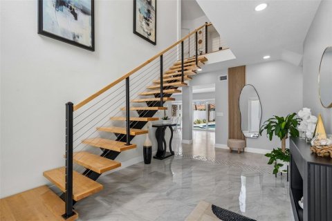 Casa en venta en Clearwater, Florida, 5 dormitorios, 276.48 m2 № 2233503 - foto 6