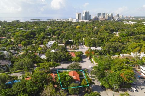 Villa ou maison à vendre à Miami, Floride: 2 chambres, 130.34 m2 № 2049833 - photo 20