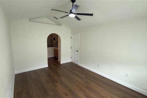 Casa en venta en Kissimmee, Florida, 3 dormitorios, 155.61 m2 № 2386743 - foto 22