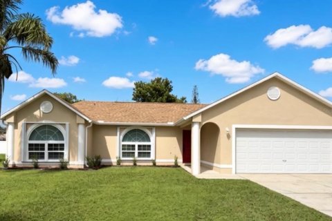 Casa en Kissimmee, Florida 3 dormitorios, 155.61 m2 № 2386743