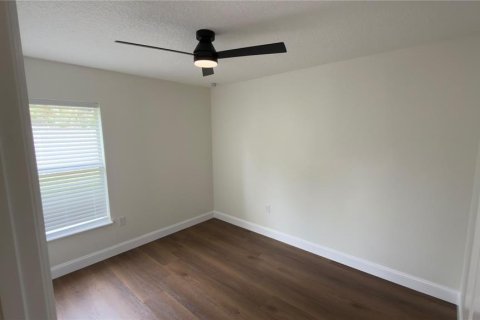 Casa en venta en Kissimmee, Florida, 3 dormitorios, 155.61 m2 № 2386743 - foto 25