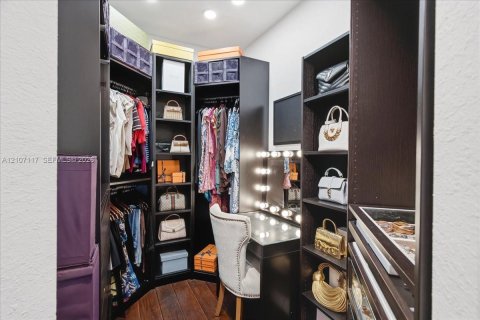 Villa ou maison à vendre à Doral, Floride: 5 chambres, 337.79 m2 № 2418052 - photo 28