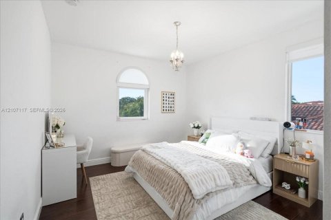 Villa ou maison à vendre à Doral, Floride: 5 chambres, 337.79 m2 № 2418052 - photo 24