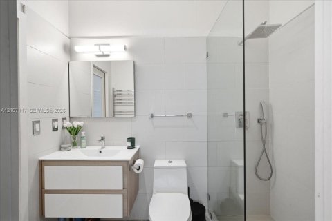 Villa ou maison à vendre à Doral, Floride: 5 chambres, 337.79 m2 № 2418052 - photo 22