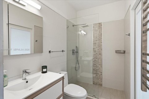 Villa ou maison à vendre à Doral, Floride: 5 chambres, 337.79 m2 № 2418052 - photo 23