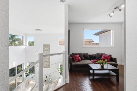 Villa ou maison à vendre à Doral, Floride: 5 chambres, 337.79 m2 № 2418052 - photo 26