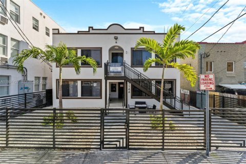 Снять в аренду квартиру в Майами, Флорида 2 спальни, 69.68м2, № 2004763 - фото 15