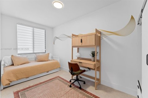 Снять в аренду квартиру в Майами, Флорида 2 спальни, 69.68м2, № 2004763 - фото 8