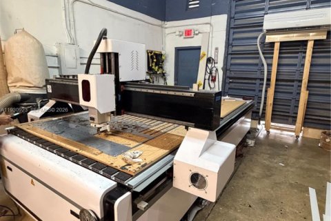 Купить коммерческую недвижимость в Катлер-Бей, Флорида № 1989633 - фото 4