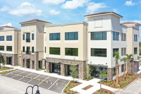 Propiedad comercial en alquiler en Orlando, Florida № 1061920 - foto 1