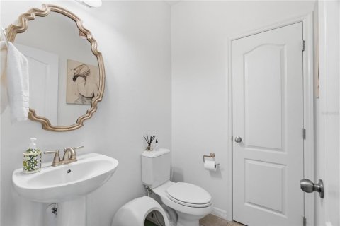 Townhouse in Tampa, Florida 3 bedrooms, 217.76 sq.m. № 2394037 - photo 24