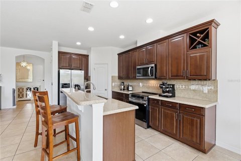Townhouse in Tampa, Florida 3 bedrooms, 217.76 sq.m. № 2394037 - photo 17