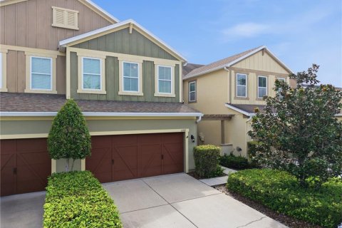 Townhouse in Tampa, Florida 3 bedrooms, 217.76 sq.m. № 2394037 - photo 3
