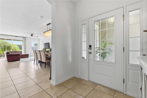 Townhouse in Tampa, Florida 3 bedrooms, 217.76 sq.m. № 2394037 - photo 9