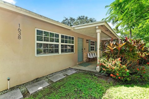 Villa ou maison à vendre à Delray Beach, Floride: 3 chambres, 114.08 m2 № 2241434 - photo 5