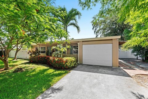 Villa ou maison à vendre à Delray Beach, Floride: 3 chambres, 114.08 m2 № 2241434 - photo 3
