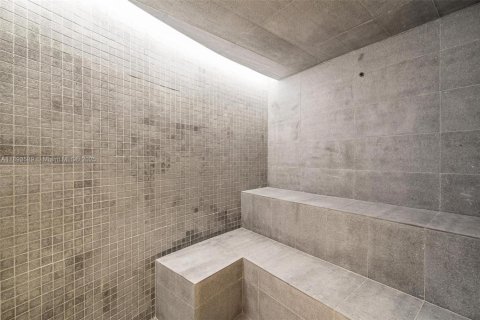 Снять в аренду кондоминиум в Майами, Флорида 2 спальни, № 1948955 - фото 22