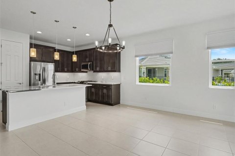 House in Parrish, Florida 2 bedrooms, 146.32 sq.m. № 2259519 - photo 7