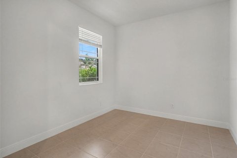 House in Parrish, Florida 2 bedrooms, 146.32 sq.m. № 2259519 - photo 21