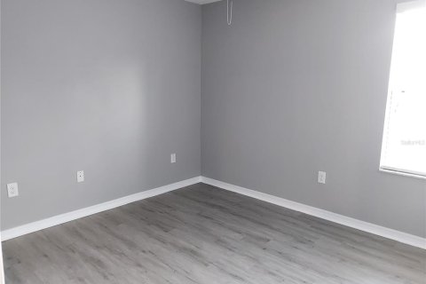 Touwnhouse à louer à Tampa, Floride: 2 chambres, 101.08 m2 № 2401211 - photo 17