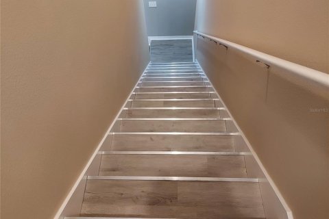 Touwnhouse à louer à Tampa, Floride: 2 chambres, 101.08 m2 № 2401211 - photo 23