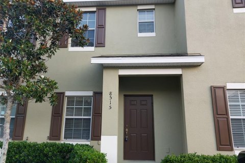 Touwnhouse à louer à Tampa, Floride: 2 chambres, 101.08 m2 № 2401211 - photo 2