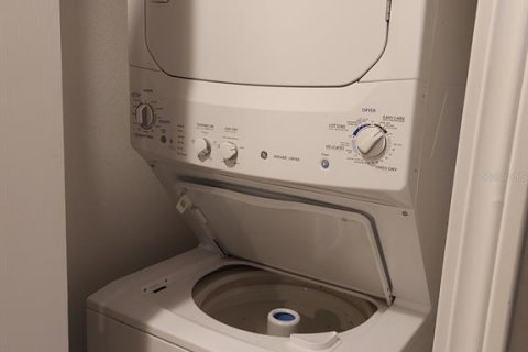 Touwnhouse à louer à Tampa, Floride: 2 chambres, 101.08 m2 № 2401211 - photo 26