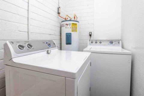 Снять в аренду квартиру в Орландо, Флорида 2 комнаты, 25.08м2, № 649021 - фото 18