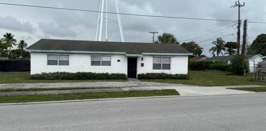Casa en Mangonia Park, Florida 3 dormitorios, 120.4 m2 № 2422603