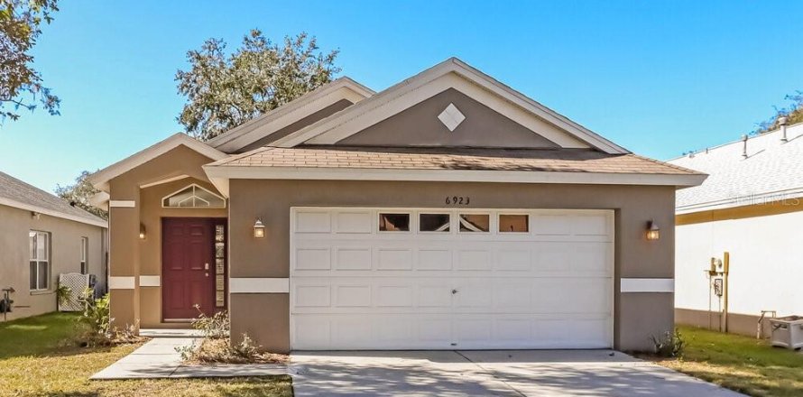 Villa ou maison à Riverview, Floride 3 chambres, 122.07 m2 № 2100556