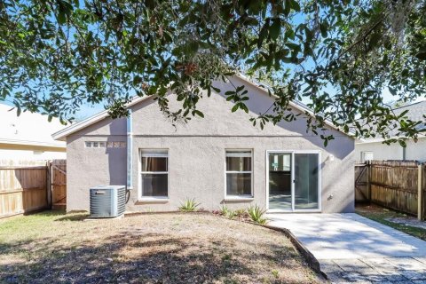 Villa ou maison à louer à Riverview, Floride: 3 chambres, 122.07 m2 № 2100556 - photo 16