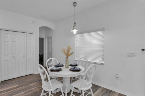 Casa en venta en Eagle Lake, Florida, 5 dormitorios, 274.62 m2 № 2303029 - foto 16