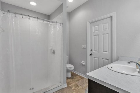 Casa en venta en Eagle Lake, Florida, 5 dormitorios, 274.62 m2 № 2303029 - foto 24