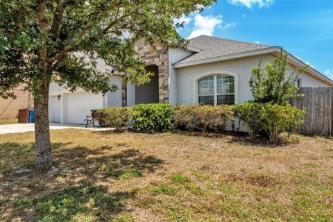 Casa en venta en Eagle Lake, Florida, 5 dormitorios, 274.62 m2 № 2303029 - foto 2