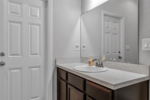 Casa en venta en Eagle Lake, Florida, 5 dormitorios, 274.62 m2 № 2303029 - foto 25