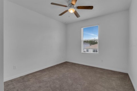 Casa en venta en Clermont, Florida, 5 dormitorios, 212.65 m2 № 2151490 - foto 26
